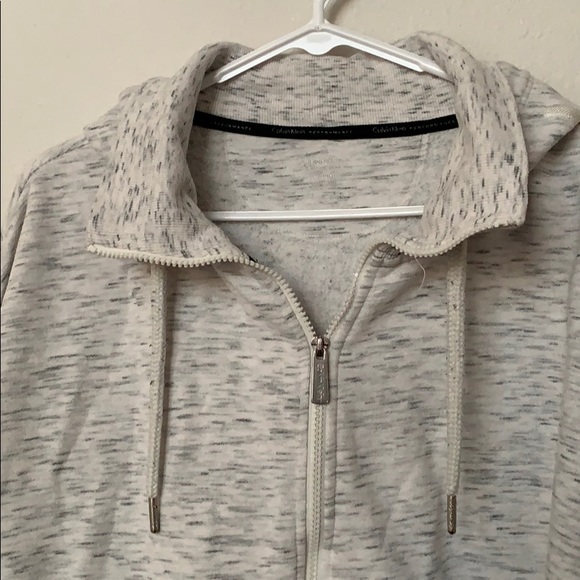 Calvin Klein Performance Crop Over Sized Sweater - Picture 3 of 6